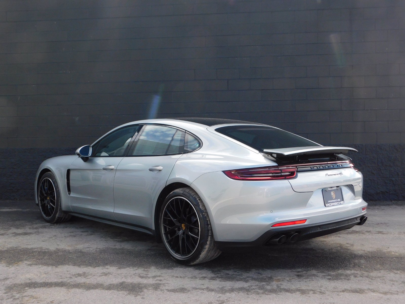 Porsche Panamera 4s 2019